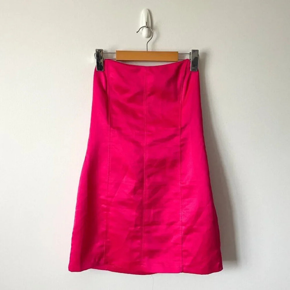 Zara Fuchsia Satin Effect Mini Dress  Strapless Pink Blogger Fav Size Small - Picture 6 of 12